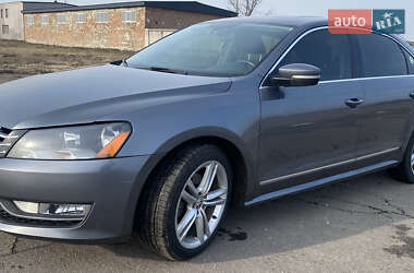 Седан Volkswagen Passat 2014 в 