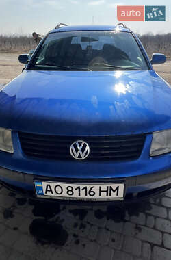 Универсал Volkswagen Passat 1998 в Борщеве