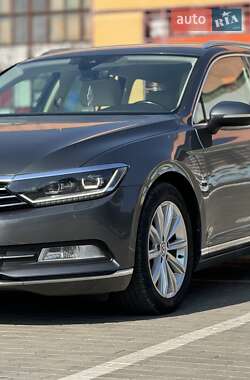 Універсал Volkswagen Passat 2017 в Рожище