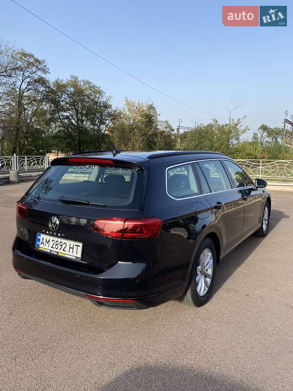 Універсал Volkswagen Passat 2021 в Коростені