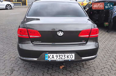 Седан Volkswagen Passat 2012 в 