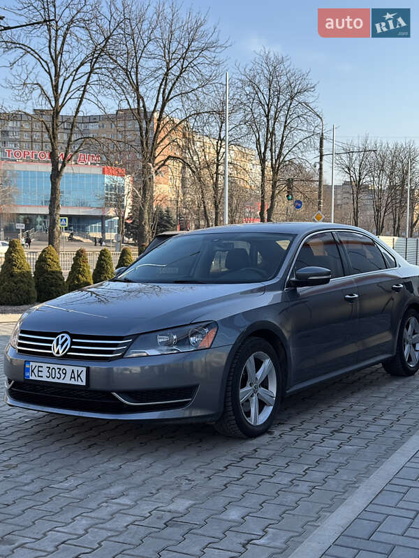 Седан Volkswagen Passat 2013 в Кривом Роге
