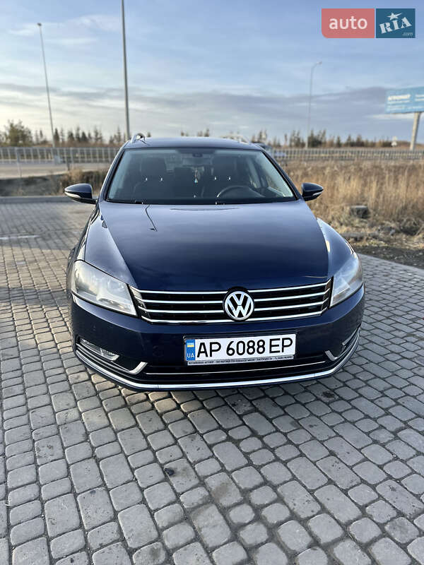 Универсал Volkswagen Passat 2011 в Львове
