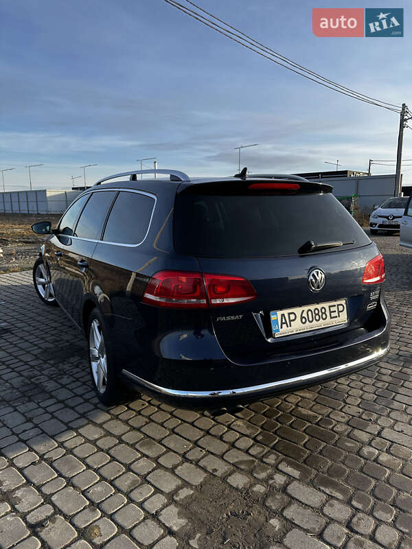 Универсал Volkswagen Passat 2011 в Львове