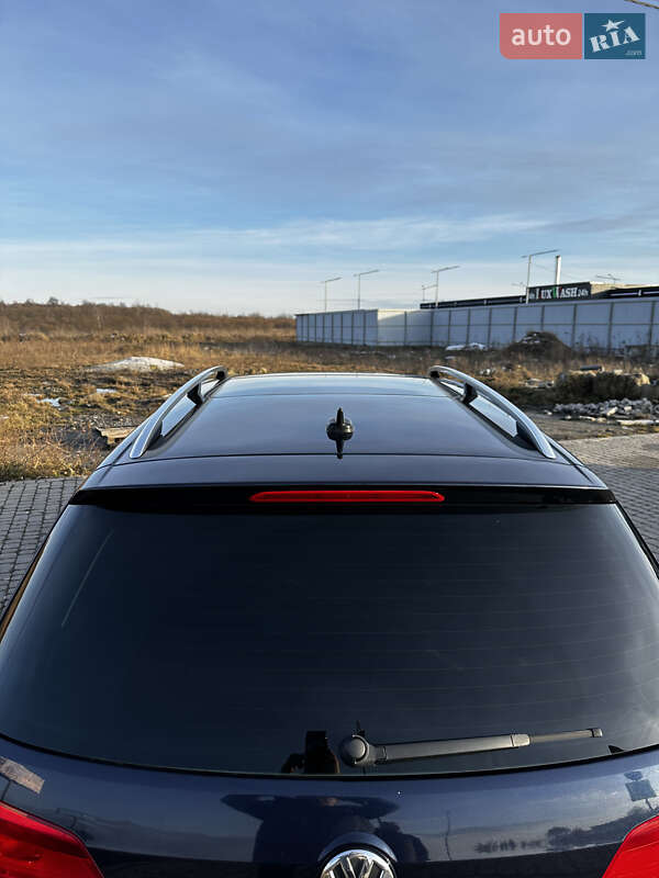 Универсал Volkswagen Passat 2011 в Львове