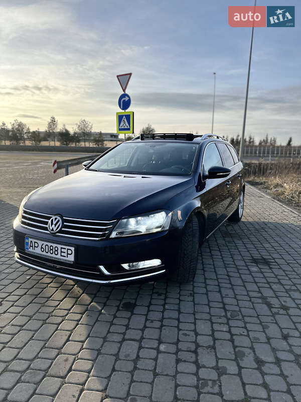 Универсал Volkswagen Passat 2011 в Львове