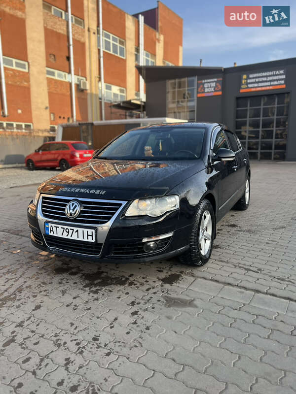 Седан Volkswagen Passat 2009 в Калуші