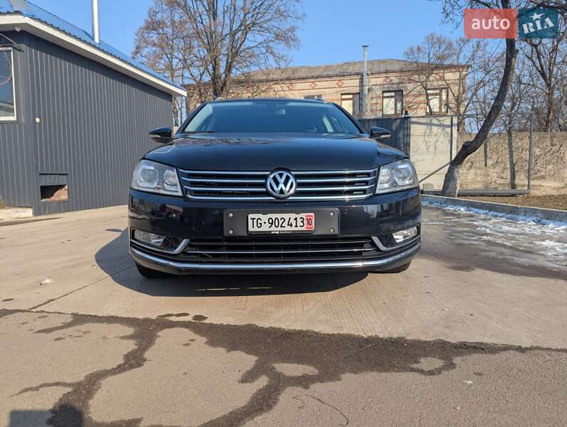 Универсал Volkswagen Passat 2011 в Чернигове