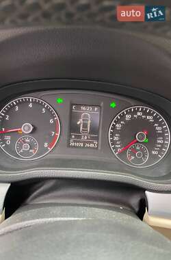 Седан Volkswagen Passat 2012 в 