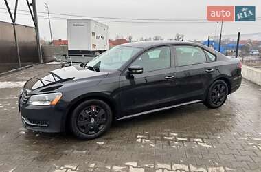Седан Volkswagen Passat 2012 в 