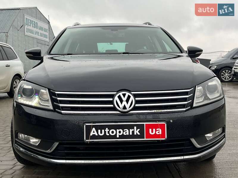 Універсал Volkswagen Passat 2012 в Львові