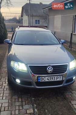 Универсал Volkswagen Passat 2009 в Стрые