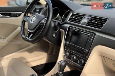 Седан Volkswagen Passat 2017 в 