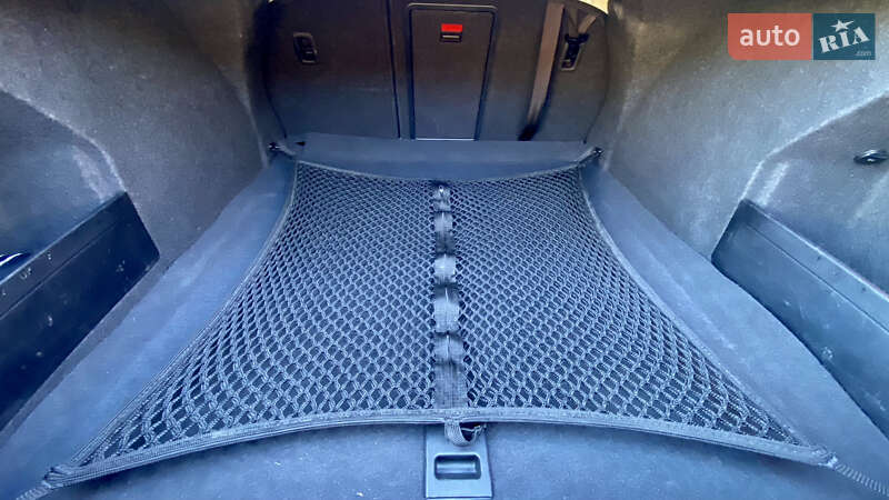 Седан Volkswagen Passat 2012 в Ужгороде