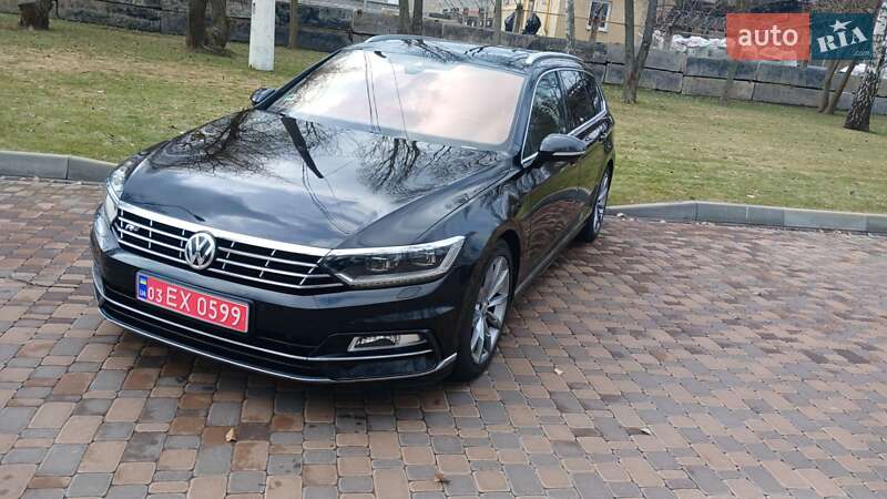 Універсал Volkswagen Passat 2015 в Києві