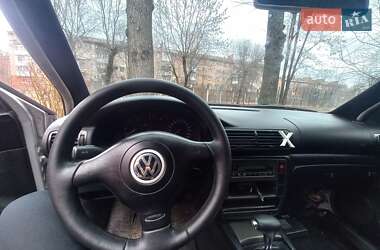 Универсал Volkswagen Passat 2000 в 