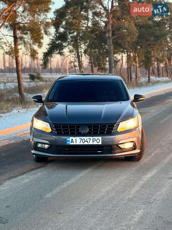 Седан Volkswagen Passat 2016 в Бучі