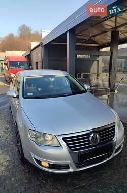 Седан Volkswagen Passat 2007 в Тячеве