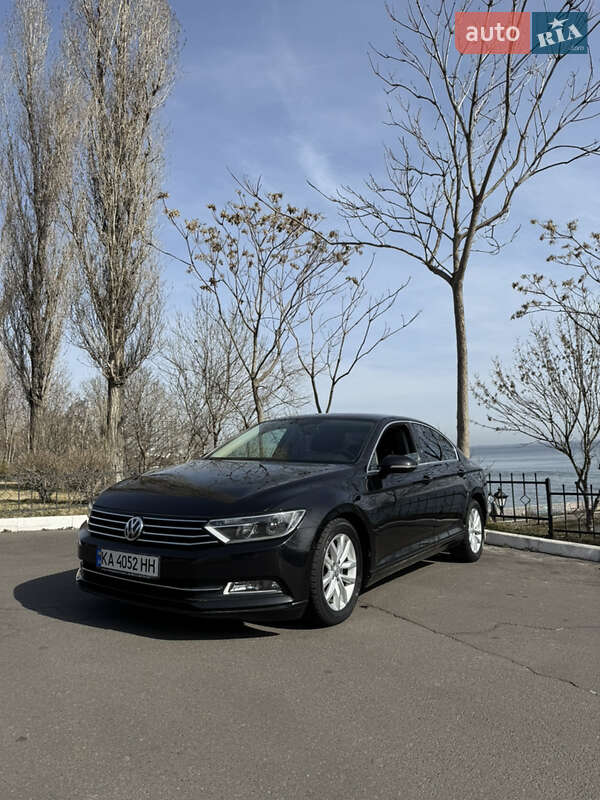 Седан Volkswagen Passat 2017 в Одесі