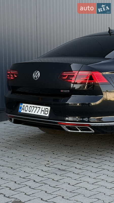 Седан Volkswagen Passat 2020 в Мукачевому