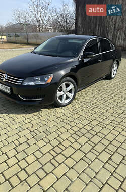 Седан Volkswagen Passat 2014 в Одесі