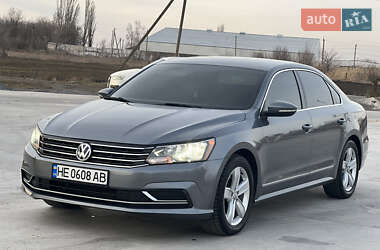 Седан Volkswagen Passat 2016 в Новом Буге