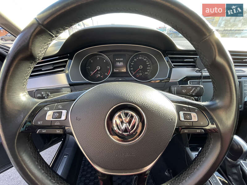 Универсал Volkswagen Passat 2016 в Новомосковске