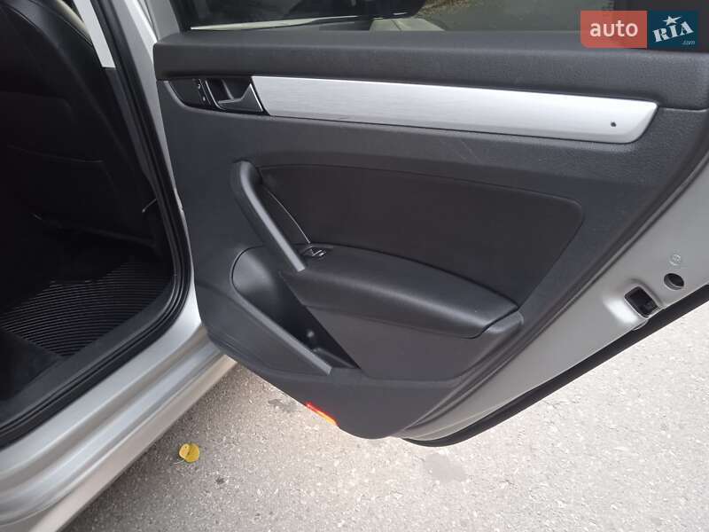 Седан Volkswagen Passat 2012 в Белой Церкви