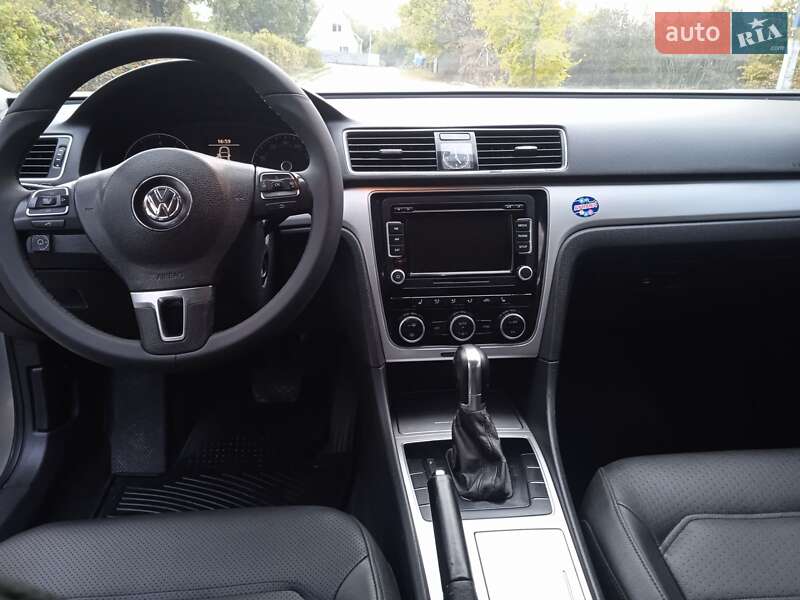 Седан Volkswagen Passat 2012 в Белой Церкви
