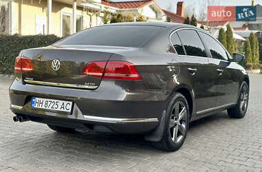 Седан Volkswagen Passat 2013 в 