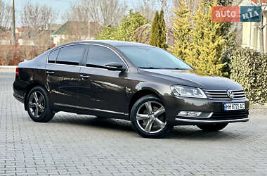 Седан Volkswagen Passat 2013 в 