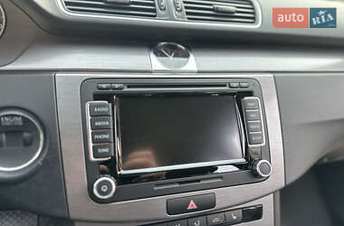 Седан Volkswagen Passat 2013 в 