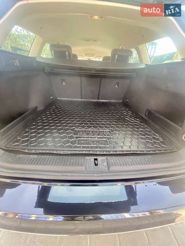 Универсал Volkswagen Passat 2016 в Ровно