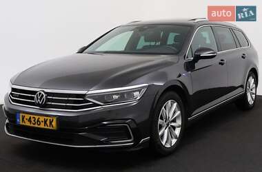 Volkswagen Passat 2021