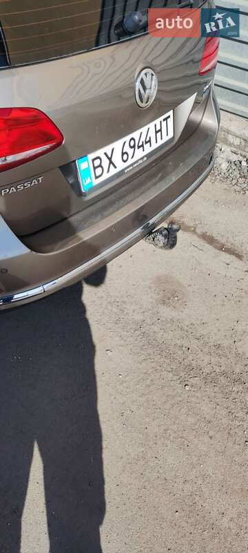 Универсал Volkswagen Passat 2010 в Хмельницком