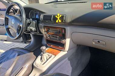 Седан Volkswagen Passat 2001 в Борщеві