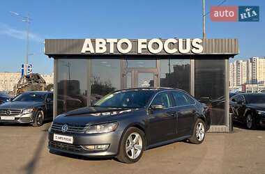 Седан Volkswagen Passat 2012 в Києві