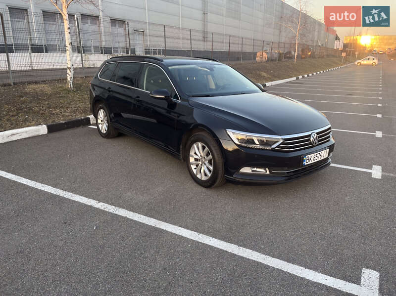 Универсал Volkswagen Passat 2018 в Ровно