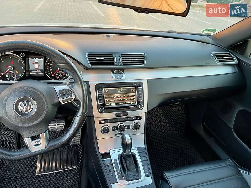 Универсал Volkswagen Passat 2013 в Луцке