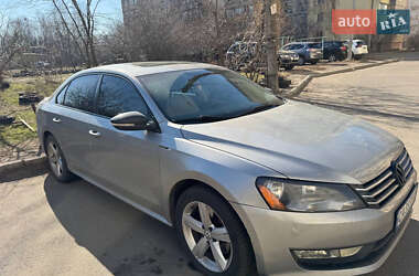 Седан Volkswagen Passat 2012 в 