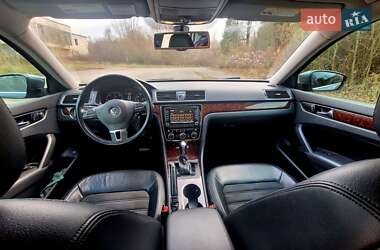 Седан Volkswagen Passat 2013 в 