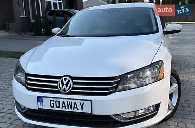 Седан Volkswagen Passat 2015 в 