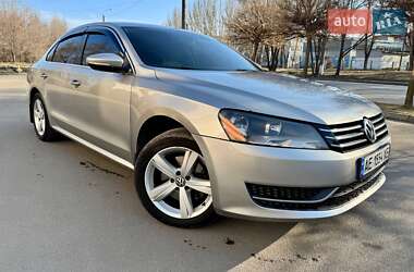 Седан Volkswagen Passat 2012 в Дніпрі