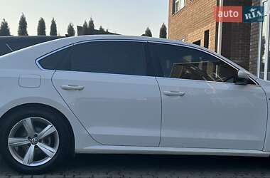 Седан Volkswagen Passat 2015 в 