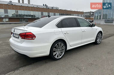 Седан Volkswagen Passat 2014 в 