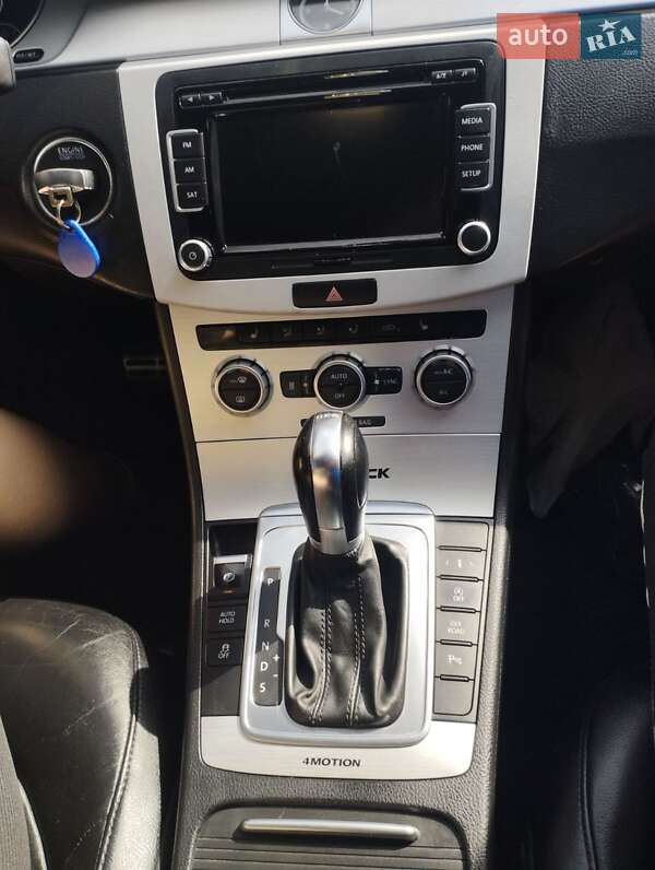 Универсал Volkswagen Passat 2013 в Кропивницком