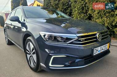 Универсал Volkswagen Passat 2020 в Хмельницком