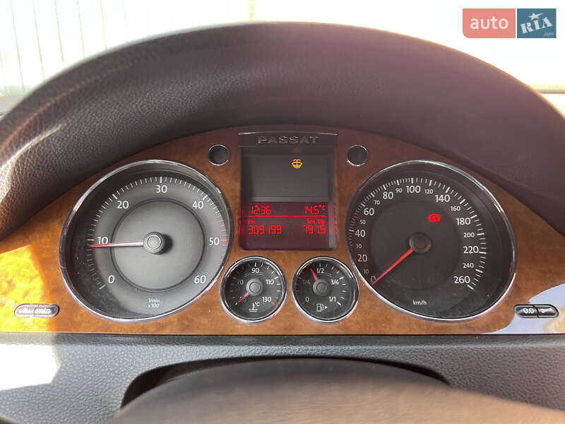 Седан Volkswagen Passat 2005 в Кам'янець-Подільському