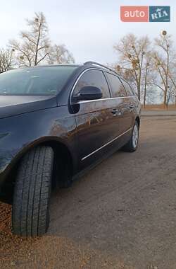 Універсал Volkswagen Passat 2006 в Шполі