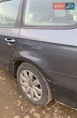 Универсал Volkswagen Passat 2011 в 